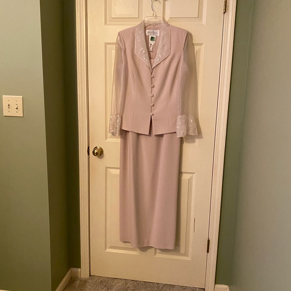 Mother of the Bride/Groom Dress